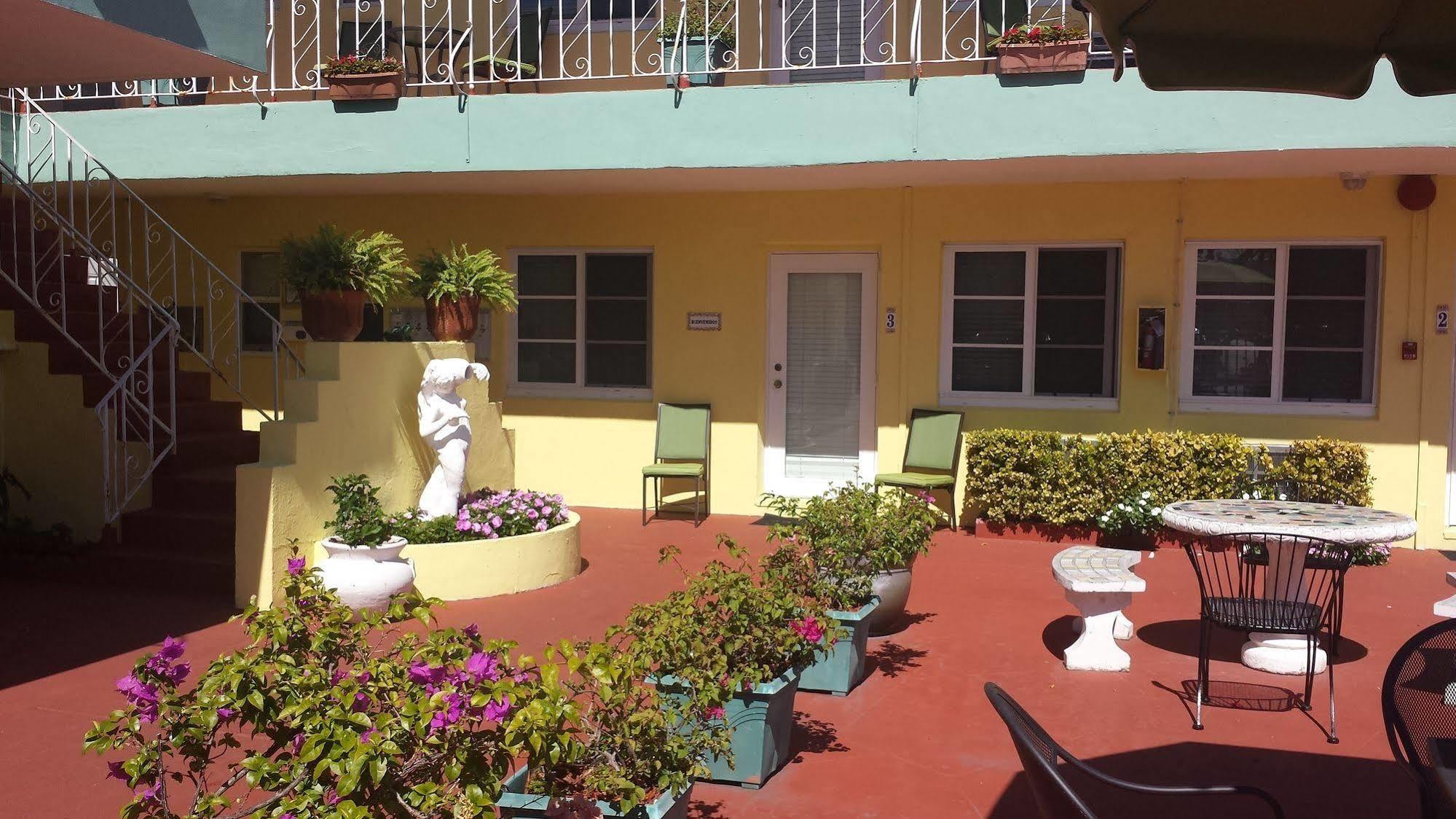 Sorrento Villas マイアミビーチ エクステリア 写真